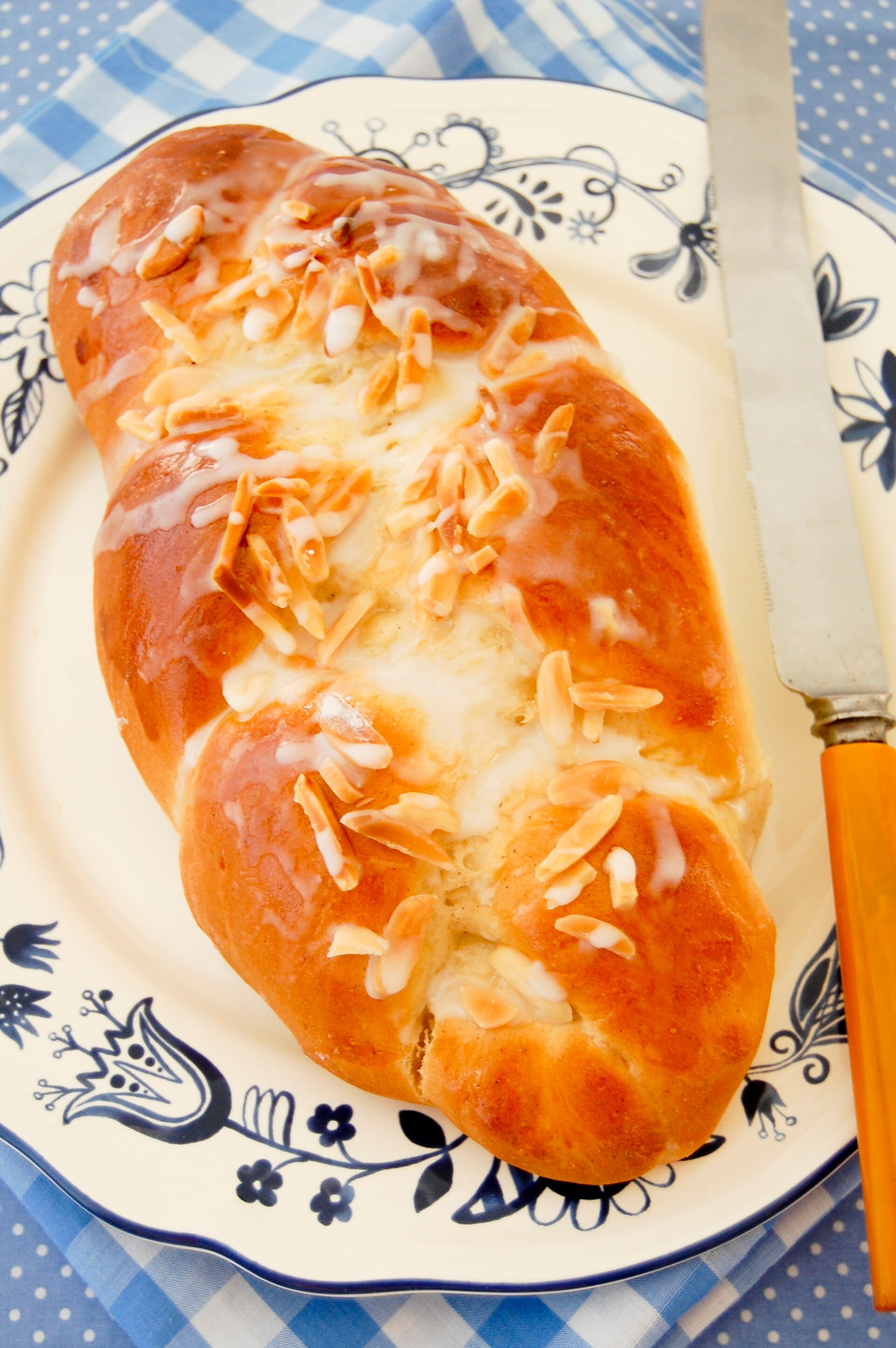 Cardamom Bread prepared as a finished dish