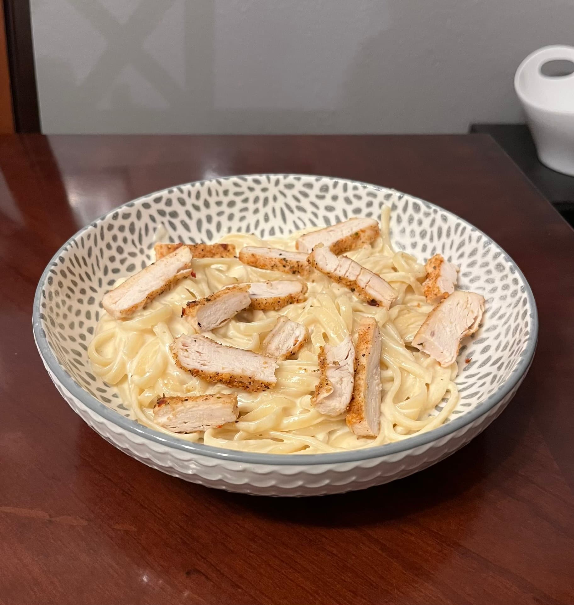 Chicken Alfredo prepared as a finished dish