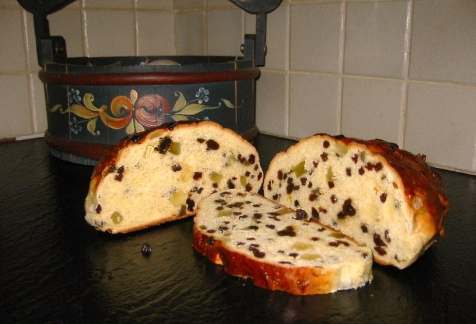 Julekake prepared as a finished dish